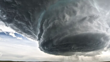 Saiba como ocorre a formação de um tornado